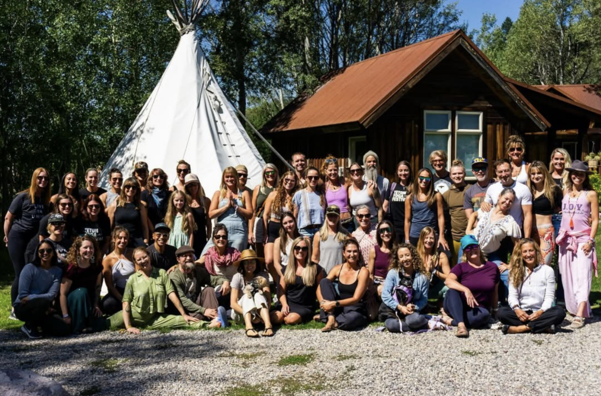 Teton Yoga Festival Yogi Gabriel Teaching AURA Academy and aura mat